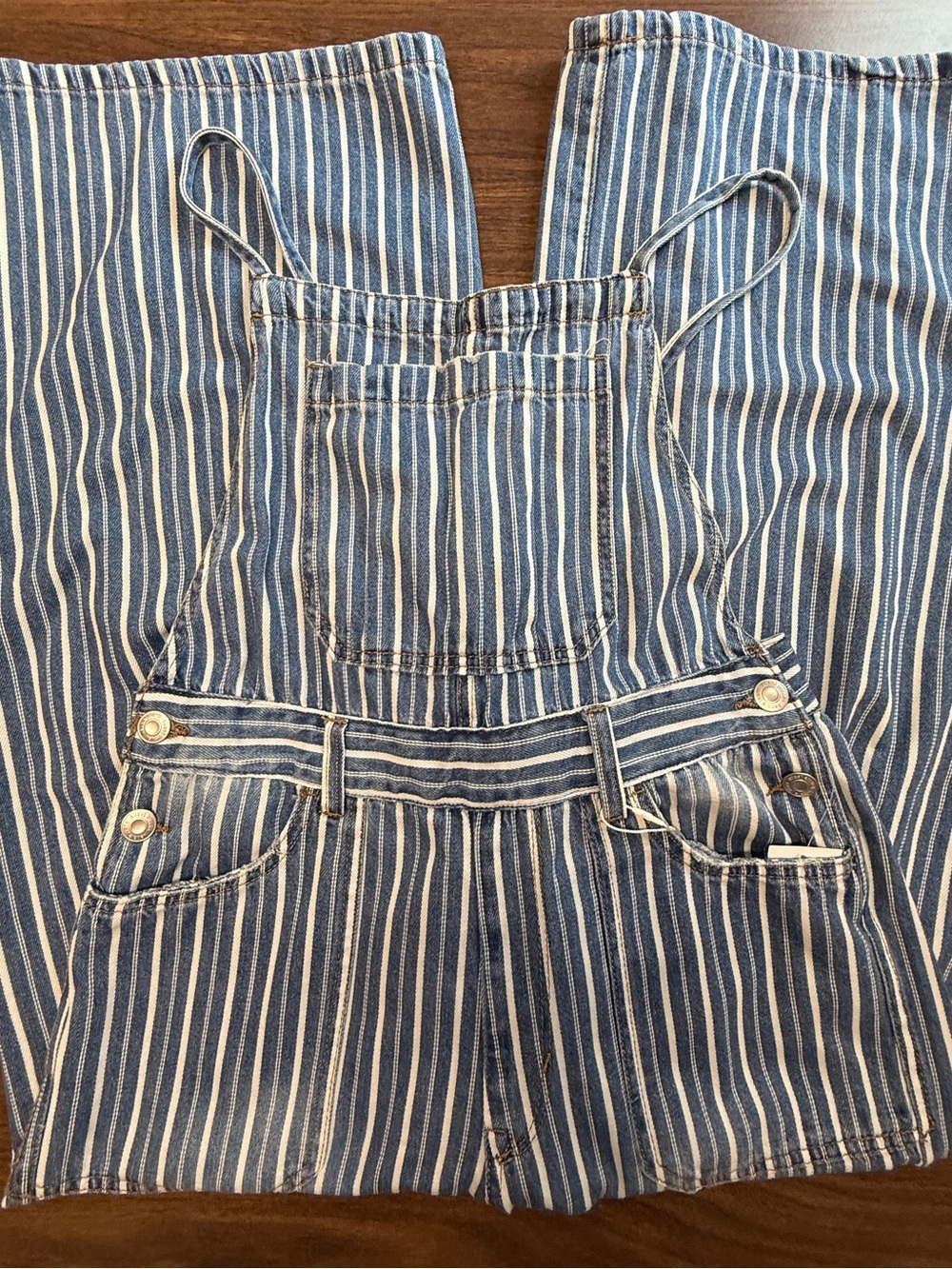 Kensie Jeans Drapey Denim 100% Cotton Cropped Tie Overalls in Medium- NWT - Picture 9 of 15